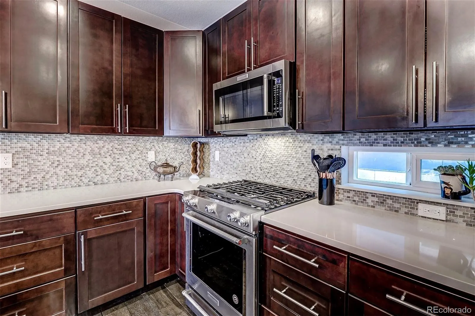 2326 Clay Street, Jefferson Park — photo 14