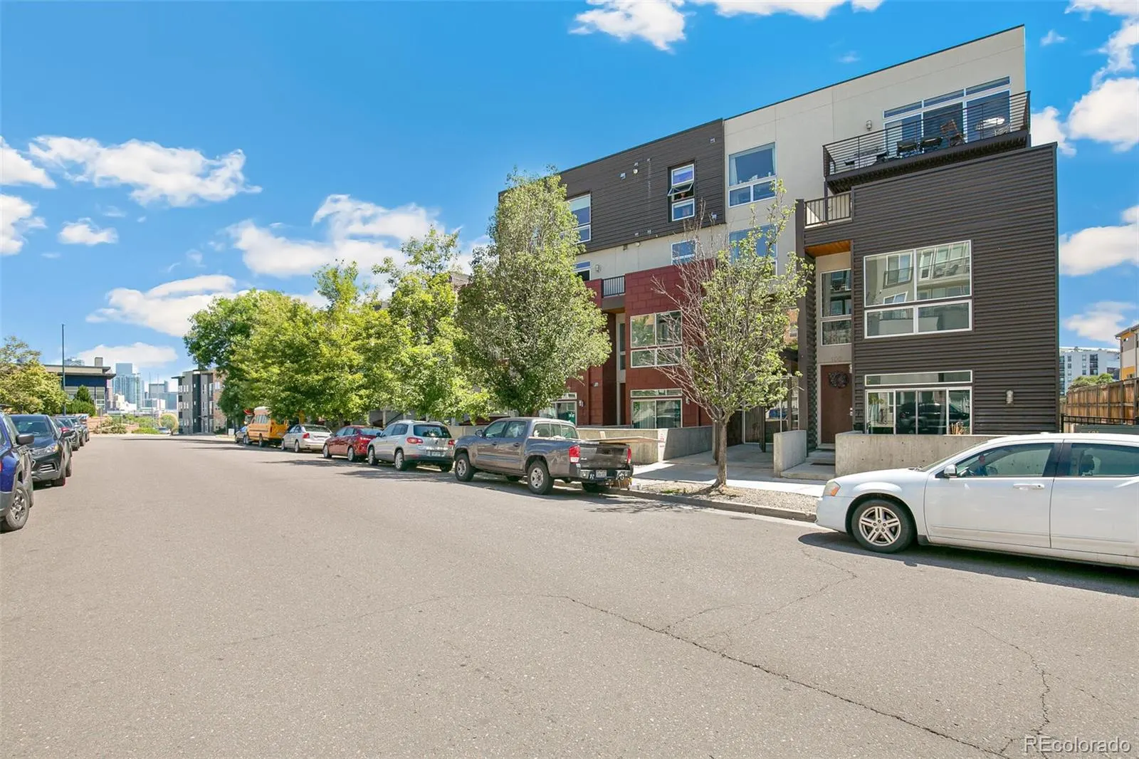 2650 West Front View Crescent, Jefferson Park — photo 6