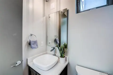 4573 Stuart Street, Berkeley — photo 9