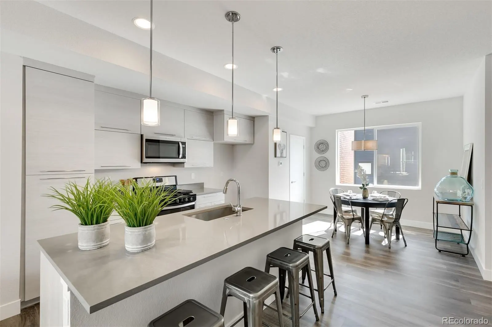 5590 West 11th Place, West Line Village — photo 11